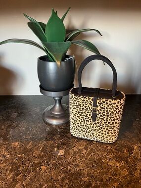 Leopard Print Structured Top-Handle Bucket Type Bag